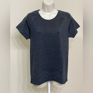 Tuff Athletics Women’s Dark Gray Round Neck Short Sleeve Stretch Soft T-Shirt M